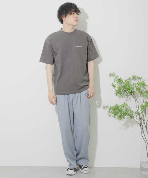 SENSE OF PLACE by URBAN RESEARCH（センスオブプレイスバイアーバンリサーチ）の「DDP×SENSE OF PLACE　『別注』グラフィックアートTシャツ（Tシャツ/カットソー・メンズ・チャコールグレー/ホワイト系その他/アイボリー/ロイヤルブルー/オフホワイト/ホワイト/ダークグレー/ブルー/グレー/グレー系その他・LARGE/MEDIUM）」の18枚目の写真