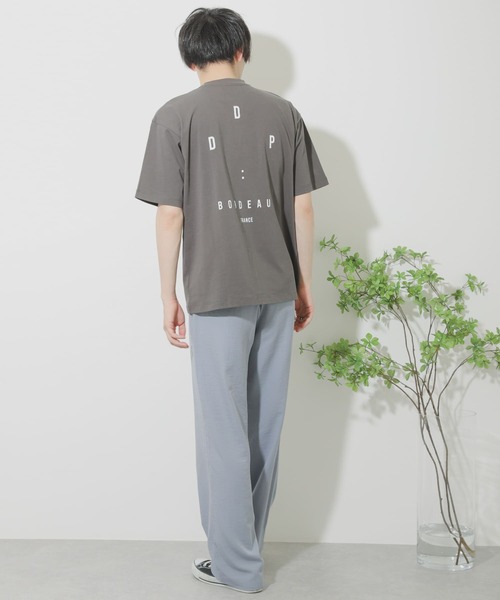 SENSE OF PLACE by URBAN RESEARCH（センスオブプレイスバイアーバンリサーチ）の「DDP×SENSE OF PLACE　『別注』グラフィックアートTシャツ（Tシャツ/カットソー・メンズ・チャコールグレー/ホワイト系その他/アイボリー/ロイヤルブルー/オフホワイト/ホワイト/ダークグレー/ブルー/グレー/グレー系その他・LARGE/MEDIUM）」の19枚目の写真
