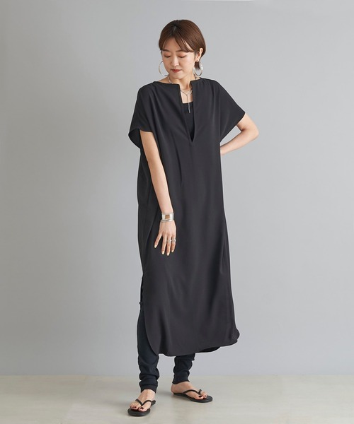 DouDou(ドゥドゥ)の「【WEB限定】カフタンフレンチワンピース(ワンピース・レディース・ブラック/アイボリー・FREE)」の2枚目の写真