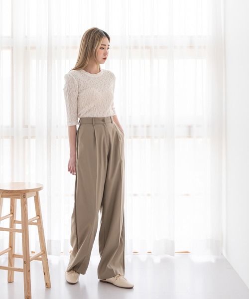 UNE MANSION（ユヌマンション）の「[UNEORIGINAL]サイドラインテーピングポイントスラックス（スラックス・レディース・ブラック/ベージュ/グレー/ブルー・SMALL/MEDIUM）」の5枚目の写真