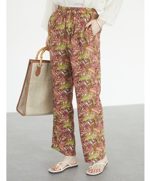 Green Parks(グリーンパークス)の「ジャングル柄パンツ*(その他パンツ・レディース・イエロー/ピンク/グリーン/ブラウン・FREE)」の4枚目の写真