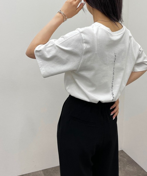 apres jour mignon(アプレジュールミニョン)の「アソートロゴTシャツ 【ZOZOTOWN限定アイテム】(Tシャツ/カットソー・レディース・グリーン系その他/オフホワイト/ピンク系その他/ブラック/ブルー系その他/ナチュラル・フリー/X-LARGE)」の2枚目の写真