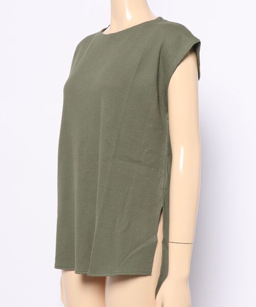 Samansa Mos2（サマンサ モスモス）の「後ろロゴ入りワッフルタンクトップ（タンクトップ・レディース・キナリ/カーキ/モカ・ﾌﾘ-）」の4枚目の写真