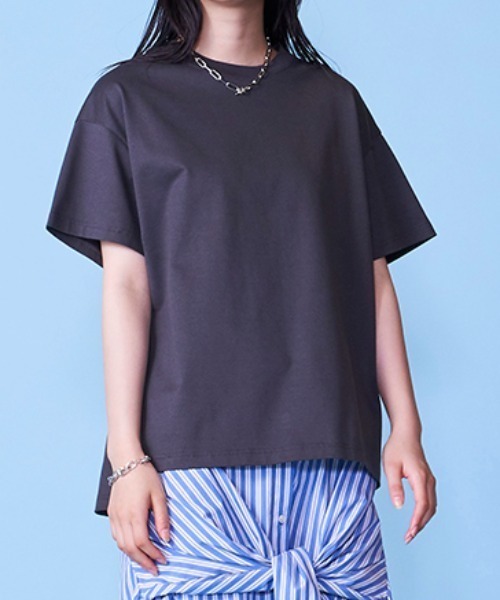 lautreamont BLEUBLANC（ロートレアモンブルーブラン）の「バックオープンTシャツ（Tシャツ/カットソー・レディース・チャコールグレー/グレー/オレンジ・9号）」の2枚目の写真