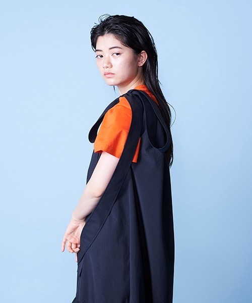 lautreamont BLEUBLANC（ロートレアモンブルーブラン）の「バックオープンTシャツ（Tシャツ/カットソー・レディース・チャコールグレー/グレー/オレンジ・9号）」の13枚目の写真