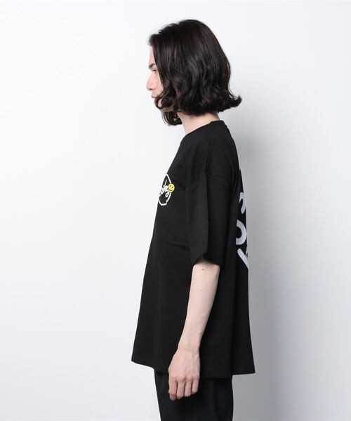 PERK GAPS（パークギャップス）の「SM×PGスマイルバックアーチロゴ半袖Tシャツ（Tシャツ/カットソー・メンズ・ホワイト/ブラック・M/L）」の8枚目の写真