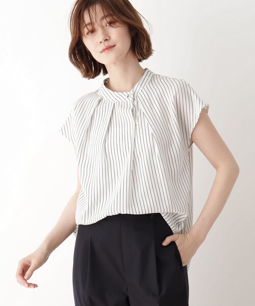 DRESKIP(ドレスキップ)の「◆【追加生産】プリントアシメネックブラウス(シャツ/ブラウス・レディース・ホワイト系3/ネイビー系/ホワイト系5/ライトイエロー系1・02/03/01)」の3枚目の写真