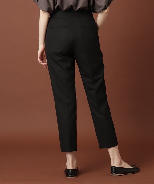 DRESSTERIOR(ドレステリア)の「◆【CLASSY.12月号掲載】サイドストライプテーパードパンツ(その他パンツ・レディース・ブラック/ブラウン系/ピンク系・40/38/36/34)」の18枚目の写真