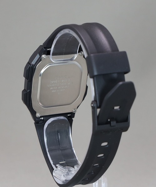 CASIO(カシオ)の「CASIO Collection / F-201WA-9AJH(デジタル腕時計・メンズ・ブラック×ゴールド・FREE)」の8枚目の写真
