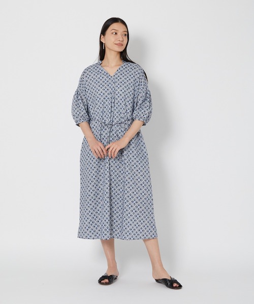 shop DADA(ショップダダ)の「コットンプリントワンピース(1S05-6182)(ワンピース・レディース・ネイビー/ブルー・FREE)」の6枚目の写真