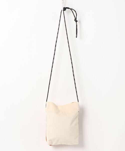 Lee（リー）の「【Lee】コーデュロイミニショルダー（ショルダーバッグ・レディース・ブラウン/カーキブラウン/キナリ・ONE SIZE）」の5枚目の写真