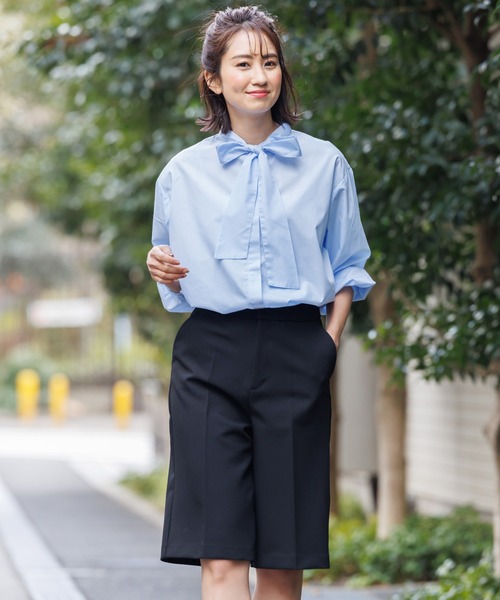 mili an deni（ミリアンデニ）の「リボンタイバルーンスリーブブラウス（シャツ/ブラウス・レディース・オフホワイト/ブラック/ブルー/ネイビー/ミント/ピンク/イエロー/アッシュグレー/エメラルド/クリアブルー/ベビーピンク・M/L）」の13枚目の写真