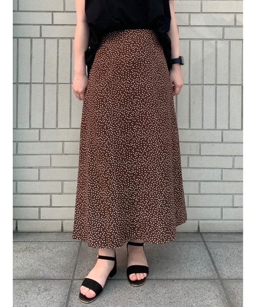 Lugnoncure（ルノンキュール）の「ドットマーメイドスカート（スカート・レディース・ブラック/ブラウン/マスタード・ﾌﾘ-）」の3枚目の写真