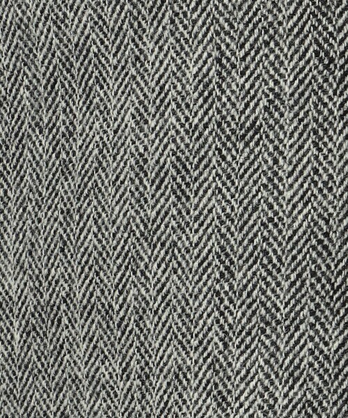 J.PRESS（ジェイプレス）の「LAVEROCK TWEED ヘリンボンツイード サドルベスト（ベスト・メンズ・グレー系1/ベージュ系3/ネイビー系1・MEDIUM/X-LARGE/LARGE）」の7枚目の写真
