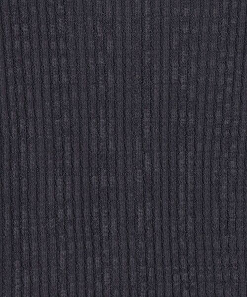 SHIPS（シップス）の「【WEB限定】ビッグワッフルベーシックカットソー◇（Tシャツ/カットソー・レディース・チャコールグレー/ベージュ/ライトブルー/キャメル・SMALL/MEDIUM）」の6枚目の写真