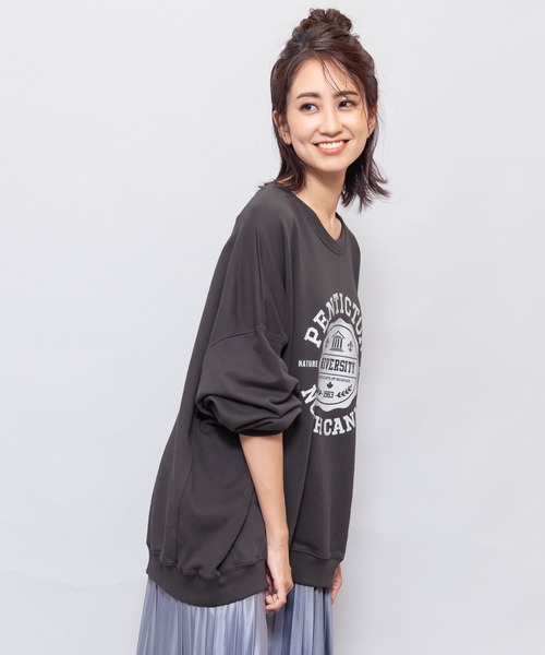 mili an deni（ミリアンデニ）の「カレッジロゴビッグスウェットPO（スウェット・レディース・チャコールグレー/ベージュ/グリーン/モカ・M/L）」の13枚目の写真