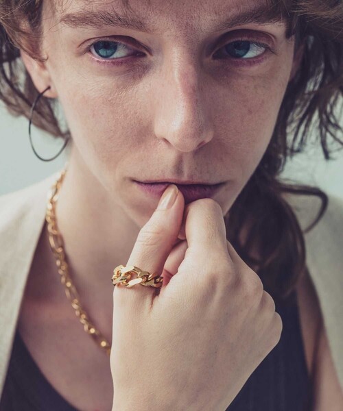 and cloud（アンドクラウド）の「Gradation Ring M（リング・レディース・ブラック/イエローゴールド/シルバー・L/M）」の18枚目の写真