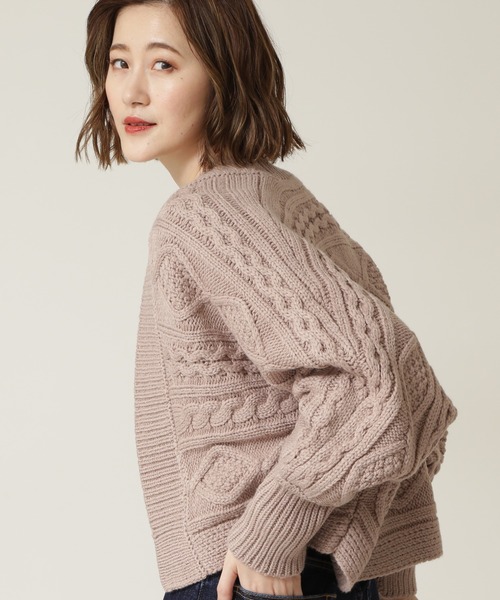 NATURAL BEAUTY BASIC(ナチュラルビューティーベーシック)の「ケーブルショートカーディガン(ニット/セーター・レディース・オフホワイト/ベージュ/グレー系その他・MEDIUM)」の18枚目の写真