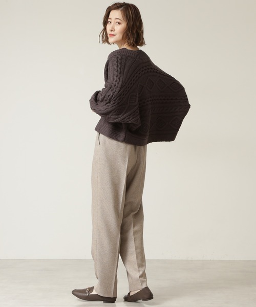 NATURAL BEAUTY BASIC(ナチュラルビューティーベーシック)の「ケーブルショートカーディガン(ニット/セーター・レディース・オフホワイト/ベージュ/グレー系その他・MEDIUM)」の13枚目の写真