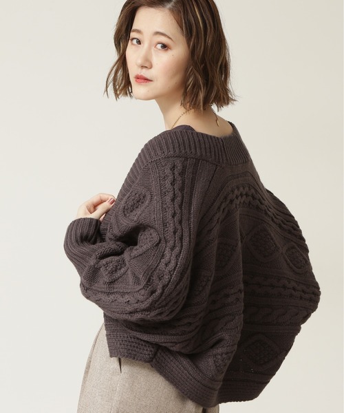 NATURAL BEAUTY BASIC(ナチュラルビューティーベーシック)の「ケーブルショートカーディガン(ニット/セーター・レディース・オフホワイト/ベージュ/グレー系その他・MEDIUM)」の15枚目の写真
