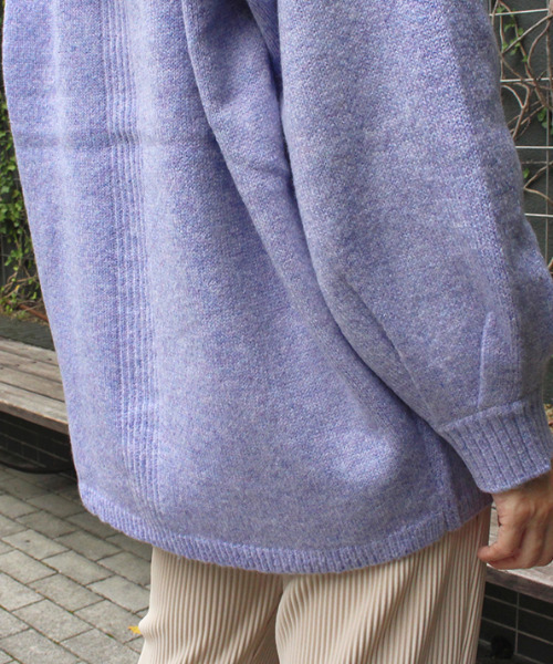 MODE ROBE（モードローブ）の「オーバーサイズニット（ニット/セーター・レディース・チャコールグレー/ベージュ/パープル/イエロー/アイボリー・FREE）」の7枚目の写真