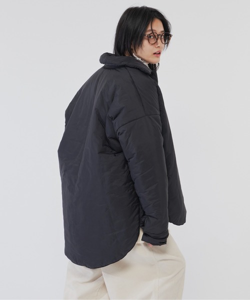 Libra Cue（リブラ キュー）の「中綿オーバールーズパフショートコート（ダウンジャケット/コート・レディース・ブラック/アイボリー/スモークピンク・FREE）」の21枚目の写真