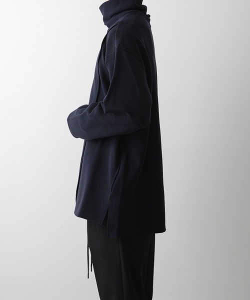 ato(アトウ)の「TURTLENECK PULL-OVER(Tシャツ/カットソー・メンズ・ブラック/ネイビー/ライトベージュ・46/48)」の7枚目の写真