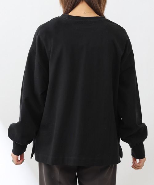 COLONY 2139（コロニートゥーワンスリーナイン）の「ソフトコットンボリューム袖ロンT（Tシャツ/カットソー・レディース・オフホワイト/ブラック/ライトグレー・FREE）」の12枚目の写真
