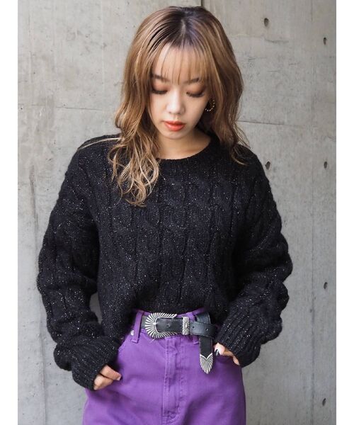 EVRIS（エヴリス）の「ショートラメケーブルニット（ニット/セーター・レディース・グリーン/ホワイト/ブラック・FREE）」の8枚目の写真