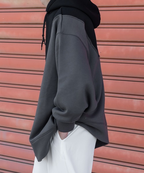 kutir(クティール)の「切り替え配色裏起毛ビッグシルエットパーカー(パーカー・メンズ・ブラック/グレー/カーキ・MEDIUM/LARGE)」の12枚目の写真