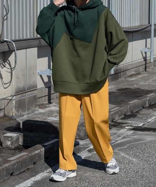 kutir(クティール)の「切り替え配色裏起毛ビッグシルエットパーカー(パーカー・メンズ・ブラック/グレー/カーキ・MEDIUM/LARGE)」の5枚目の写真