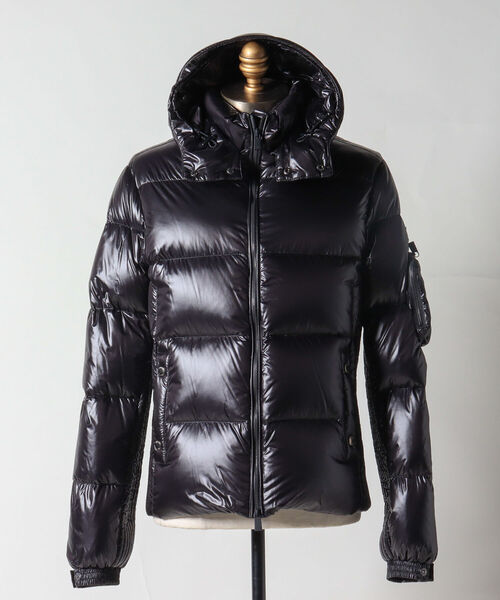 TATRAS(タトラス)の「【TATRAS/タトラス】BELBO ダウンジャケット MTAT21A4562-D(ダウンジャケット/コート・メンズ・ブラック/チャコールグレー・LARGE/X-LARGE/MEDIUM)」の7枚目の写真