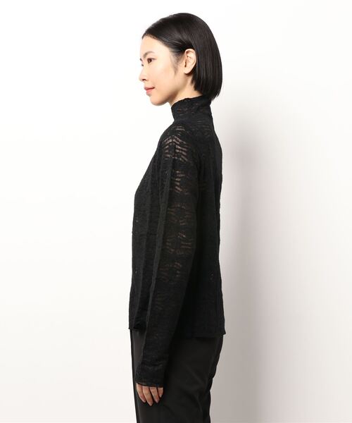 zootie(ズーティー)の「刺繍起毛レース メロウハイネックトップス(Tシャツ/カットソー・レディース・ブラック/オフホワイト・M)」の12枚目の写真
