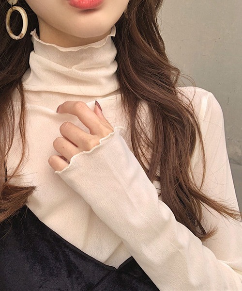 MAISON BREEZE（メゾンブリーズ）の「【MAISON BREEZE】ボトルネックシアーカットソー KNF（Tシャツ/カットソー・レディース・ホワイト/ブラック/グレー/アイボリー・FREE）」の2枚目の写真