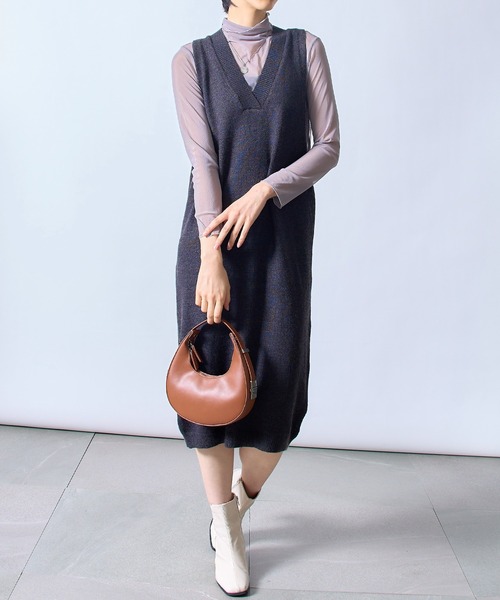 MAISON BREEZE（メゾンブリーズ）の「【MAISON BREEZE】ボトルネックシアーカットソー KNF（Tシャツ/カットソー・レディース・ホワイト/ブラック/グレー/アイボリー・FREE）」の9枚目の写真