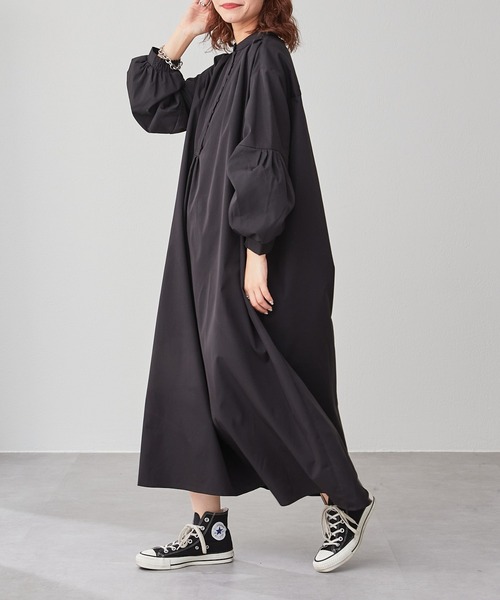 【ZOZOTOWN限定】バンドカラー高密度ブロードギャザーワンピース