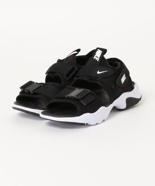 MADEMOISELLE ROPE'(マドモアゼル ロペ)の「【NIKE】キャニオンサンダル(サンダル・レディース・ブラック/ベージュ・23.0cm/25.0cm/24.0cm)」の1枚目の写真