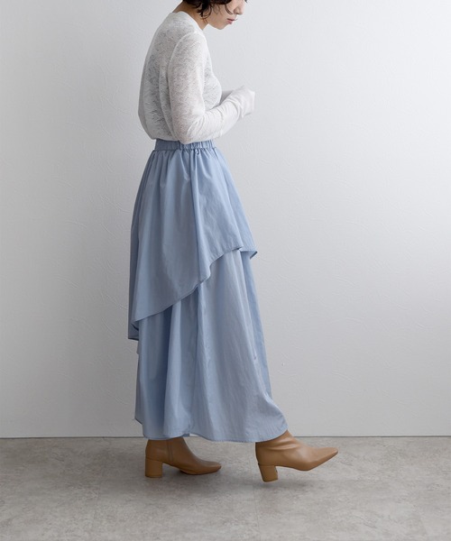 LHELBIE(レルビエ)の「SUSTAINABLE アシメティアードスカート(スカート・レディース・ライトブルー/ブラック/レッド・M)」の5枚目の写真