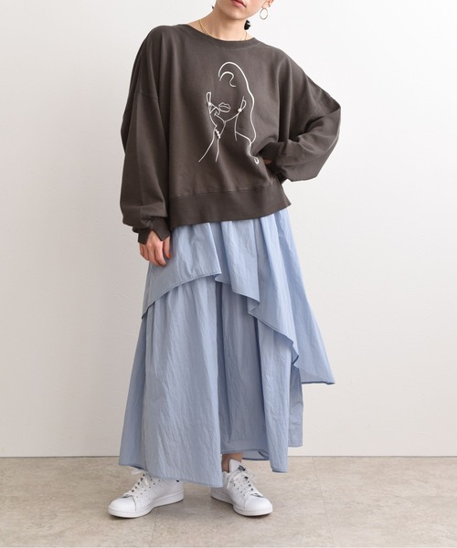 LHELBIE(レルビエ)の「SUSTAINABLE アシメティアードスカート(スカート・レディース・ライトブルー/ブラック/レッド・M)」の16枚目の写真