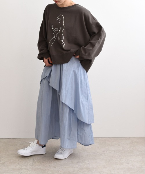 LHELBIE(レルビエ)の「SUSTAINABLE アシメティアードスカート(スカート・レディース・ライトブルー/ブラック/レッド・M)」の12枚目の写真