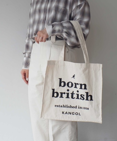 KANGOL（カンゴール）の「【KANGOL/カンゴール】 マチ付き キャンバス スクエア トートバッグ（トートバッグ・メンズ・ブラック/オフホワイト/ホワイト系その他/ブラック系その他・FREE）」の2枚目の写真