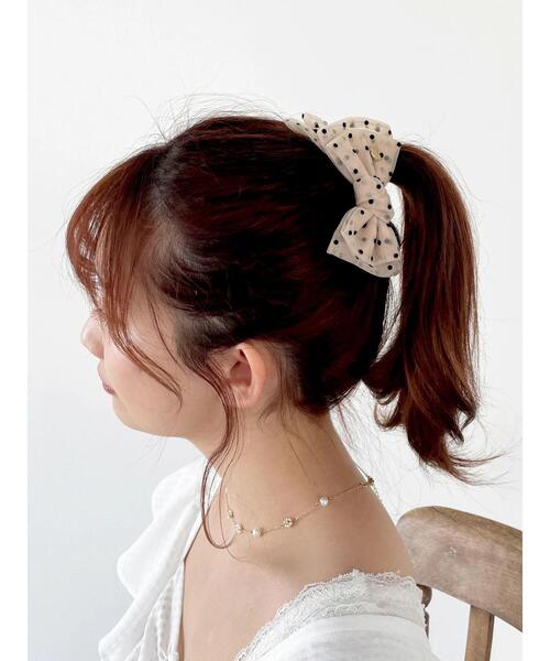 SLURR(スラ―)の「ドットチュールダブルリボンクリップ(バレッタ/ヘアクリップ・レディース・ブラック/オフホワイト・FREE)」の5枚目の写真