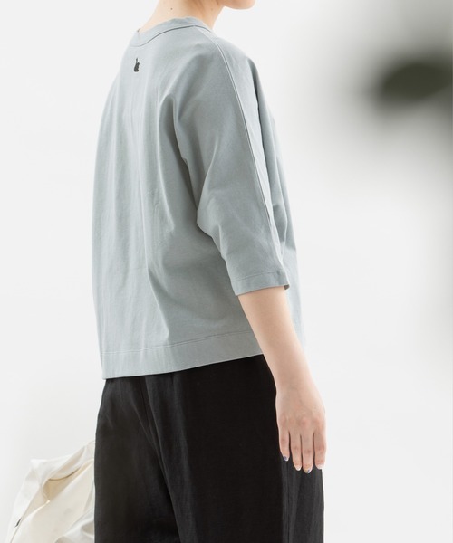 nop de nod(ノップドゥノッド)の「Cloche USコットン5分袖Tシャツ(Tシャツ/カットソー・レディース・ブラック/オフホワイト/インディゴブルー/ブルー/ブルー系その他/スミクロ/ダークベージュ・3)」の9枚目の写真