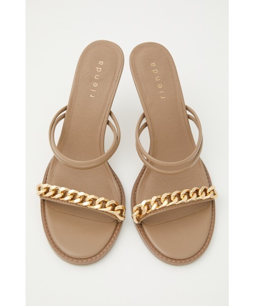 rienda（リエンダ）の「チェーンポイントサンダル（サンダル・レディース・ベージュ/ブラック/ブルー・MEDIUM/LARGE/SMALL）」の5枚目の写真