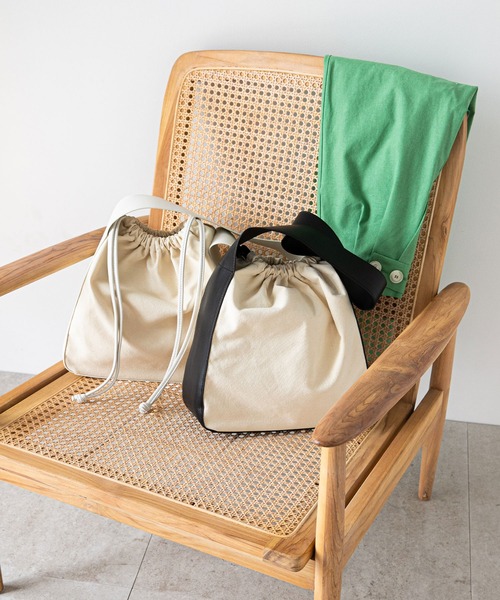 rectangle（レクタングル）の「ワンハンドル巾着トートバッグ（トートバッグ・レディース・ブラック/アイボリー・FREE）」の13枚目の写真