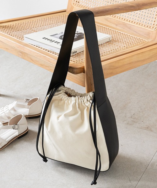 rectangle（レクタングル）の「ワンハンドル巾着トートバッグ（トートバッグ・レディース・ブラック/アイボリー・FREE）」の12枚目の写真