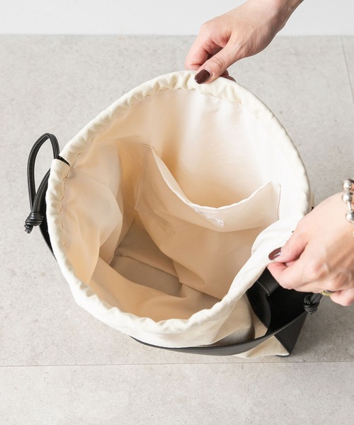 rectangle（レクタングル）の「ワンハンドル巾着トートバッグ（トートバッグ・レディース・ブラック/アイボリー・FREE）」の11枚目の写真