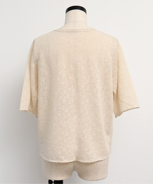 chambre de charme（シャンブルドゥシャーム）の「●cdc 綿麻 お花ジャガード 5分袖プルオーバー（Tシャツ/カットソー・レディース・キナリ/ブラック・FREE）」の17枚目の写真