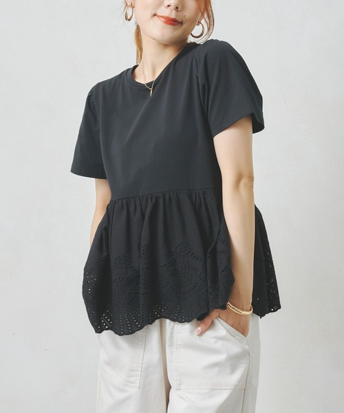 Chez toi(シェトワ)の「裾コットンレースシルケットT(Tシャツ/カットソー・レディース・ブラック/オフホワイト・FREE)」の2枚目の写真