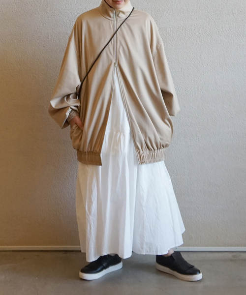 JOURNAL STANDARD LUXE（ジャーナルスタンダード　ラックス）の「キャンブリック ティアードワンピース（ワンピース・レディース・ホワイト/ネイビー・FREE）」の6枚目の写真